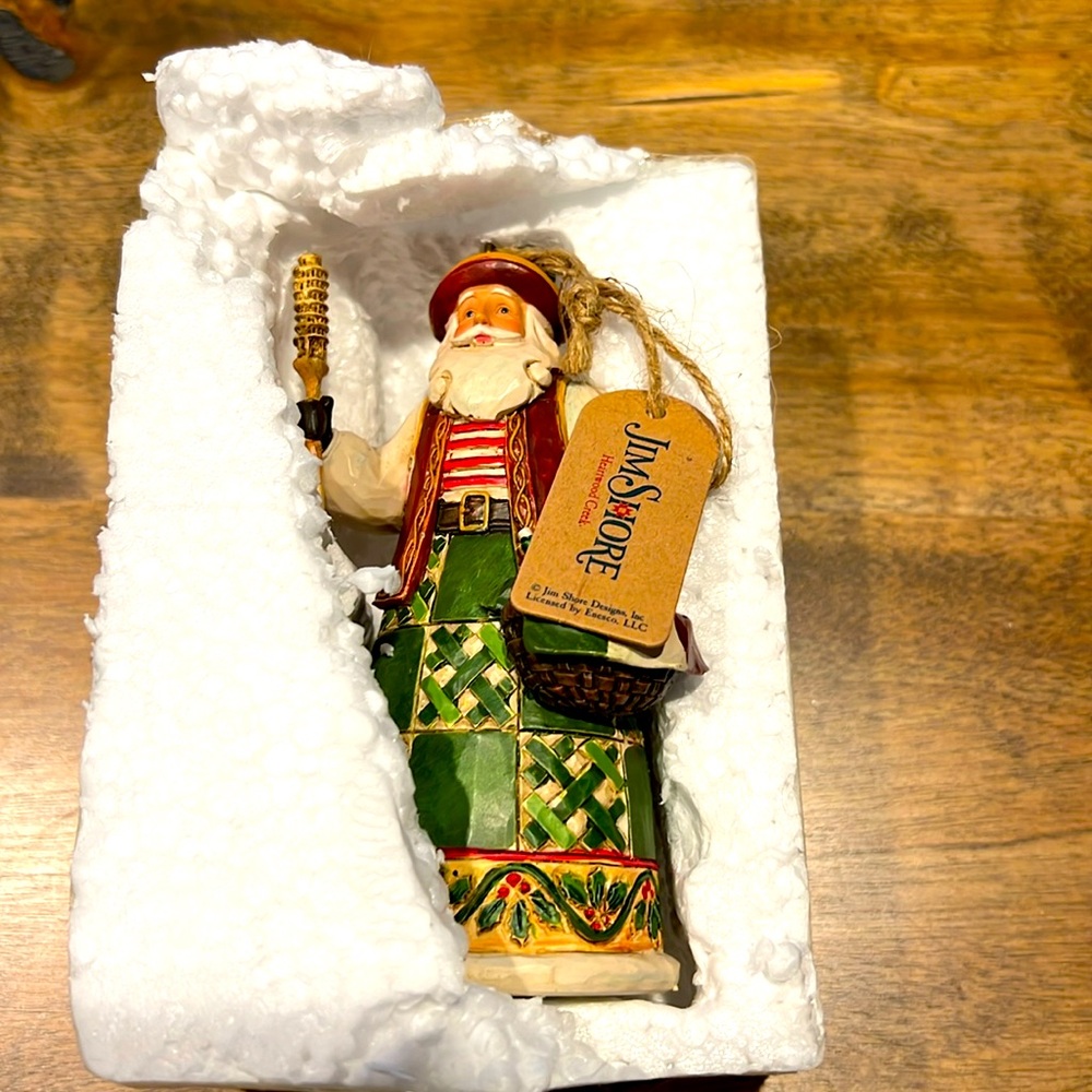 Jim Shore Heartwood Creek Italian Santa stone resin ornament, 4.75 inches
